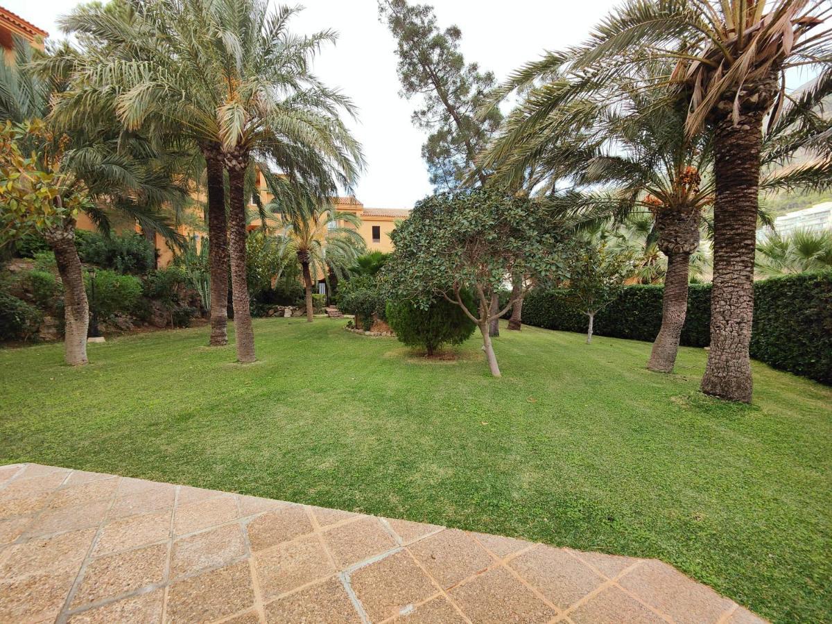 Luxury Apartments Mascarat Алтеа Екстер'єр фото