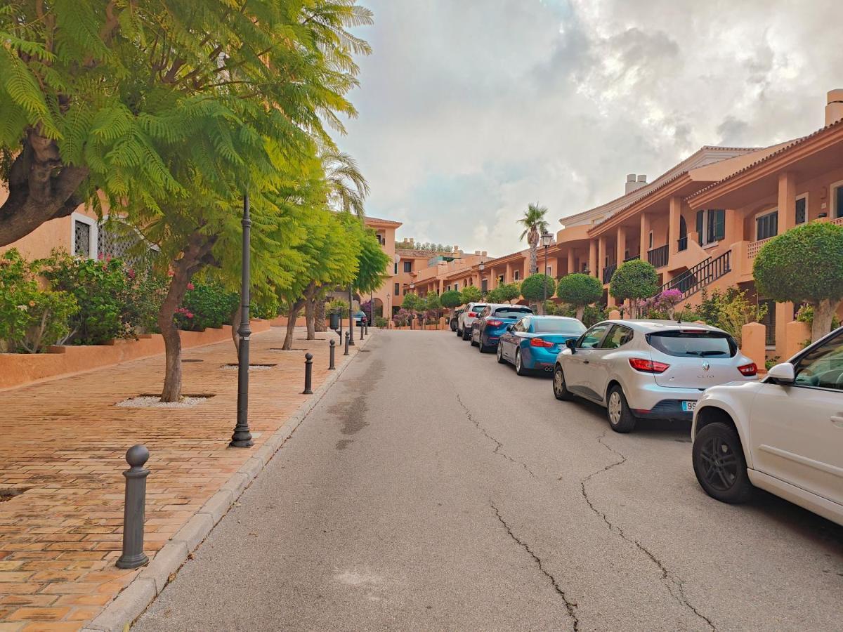 Luxury Apartments Mascarat Алтеа Екстер'єр фото
